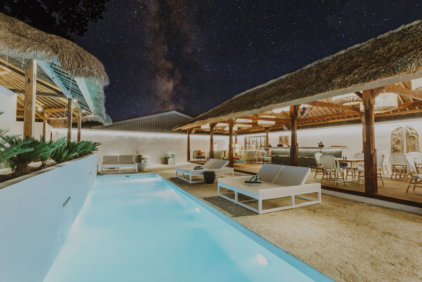 ISLAND GETAWAY BOUTIQUE VILLAS